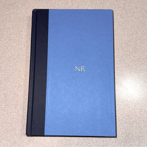 Hideaway by Nora Roberts - hardcover, 454 pages - Picture 7 of 9